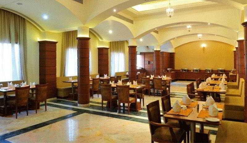 Cambay Resort, אודייפור מסעדה תמונה